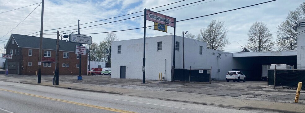 More Photos Of 19003 Saint Clair Ave, Euclid Distribution For Sale