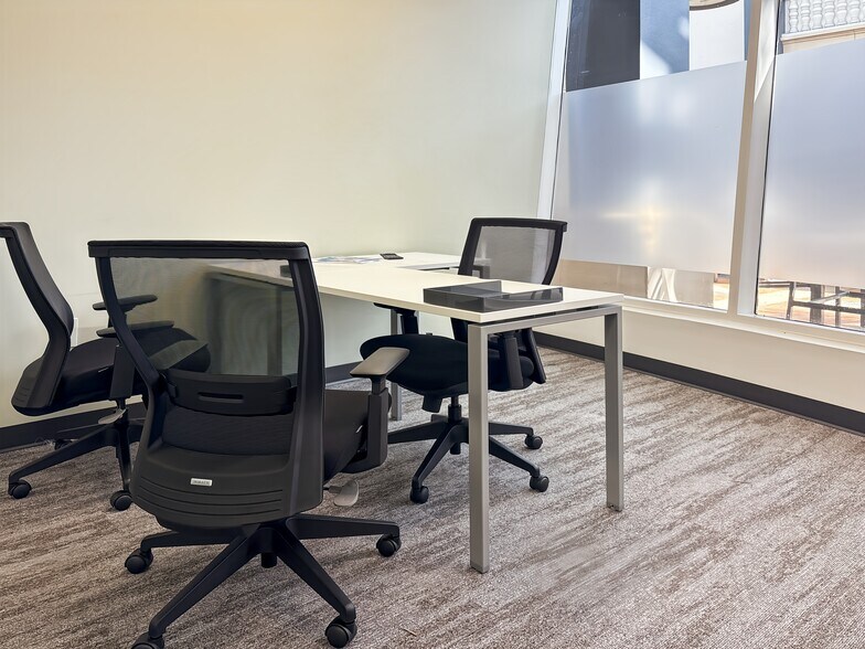 More Photos Of 26795-26851 S Bay Dr, Bonita Springs Coworking Space