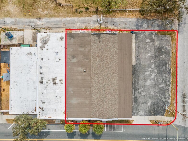 More Photos Of 61 W Central Ave, Lake Wales Flex For Sale
