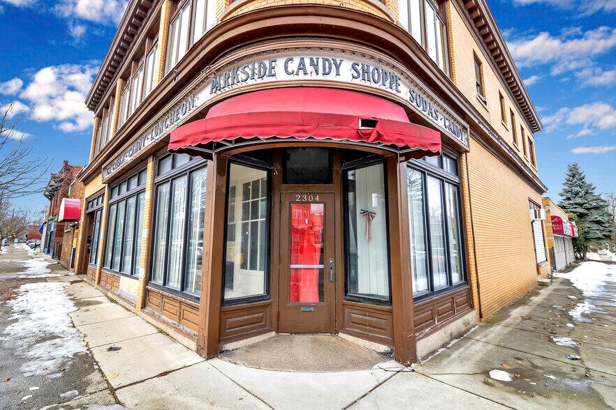 More Photos Of 2302 Main St, Buffalo Storefront Retail Residential For Sale