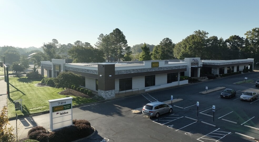 More Photos Of 724 Thimble Shoals Blvd, Newport News Office For Lease