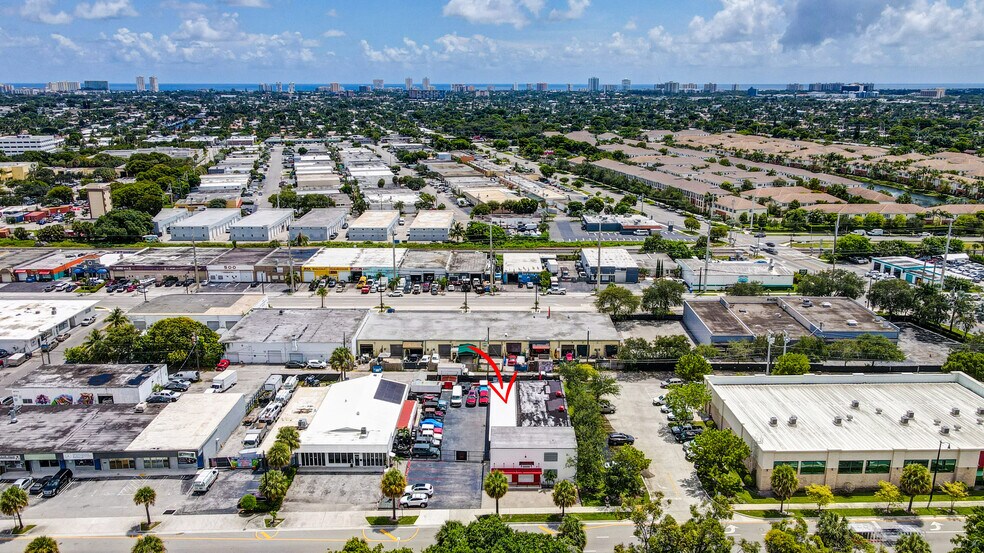 More Photos Of 530 S Dixie Hwy W, Pompano Beach Auto Repair For Sale