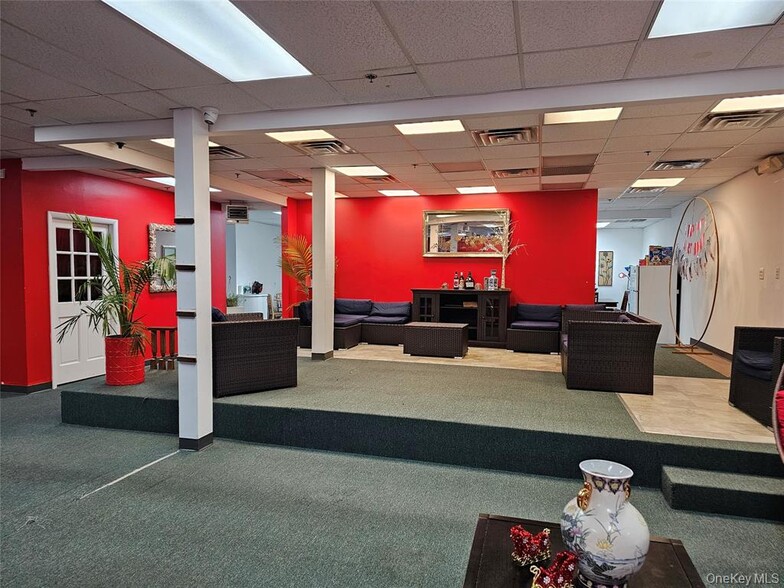 More Photos Of 458 Broadway, Monticello Storefront For Sale