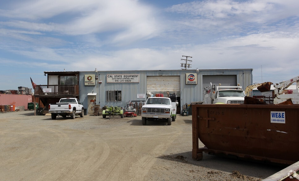 More Photos Of 3222 W Capitol Ave, West Sacramento Warehouse For Lease