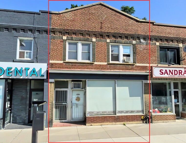 Primary Photo Of 2336 Danforth Av, Toronto Restaurant For Lease