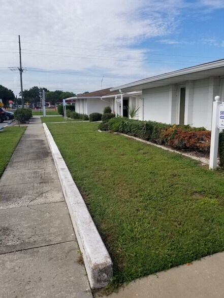 More Photos Of 1601 Rickenbacker Dr, Sun City Center Medical For Lease