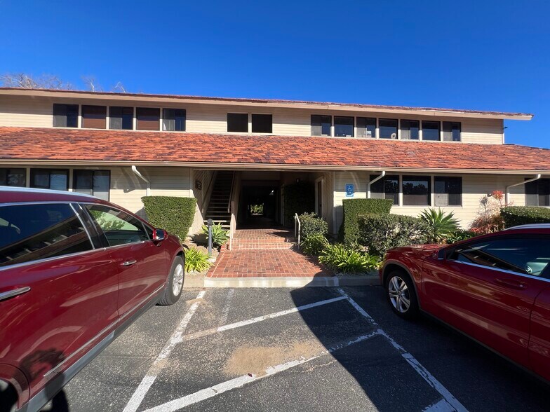 More Photos Of 141 Duesenberg Dr, Thousand Oaks Medical For Sale