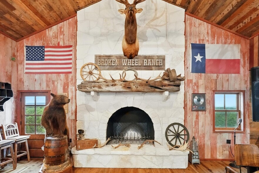More Photos Of 635 County Road 184, Winters Lodge Meeting Hall For Sale