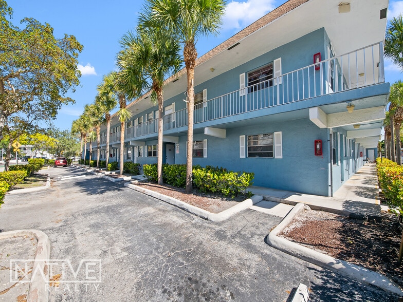 More Photos Of 707 NE 14th St, Fort Lauderdale Apartments For Sale