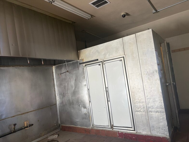 More Photos Of 2625 E Tropicana Ave, Las Vegas Storefront For Lease