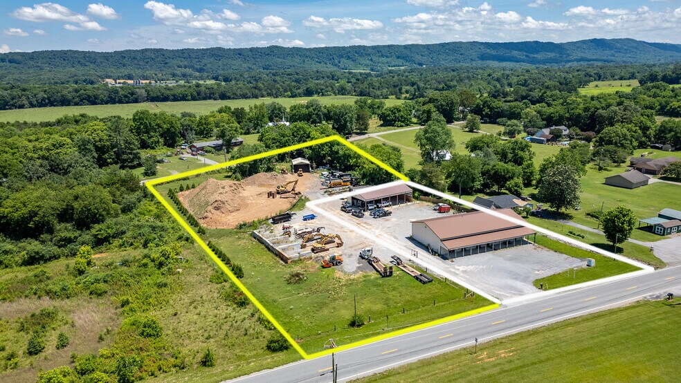 Primary Photo Of 10516 Highway 58, Ooltewah General Retail For Sale