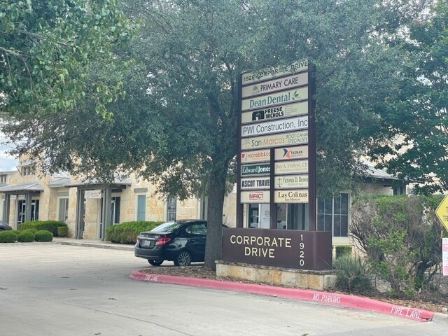 More Photos Of 1920 Corporate Dr, San Marcos Office For Sale