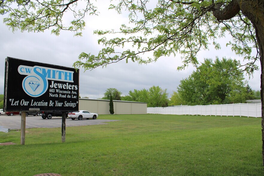 More Photos Of 333 Prospect Ave, North Fond Du Lac Land For Lease