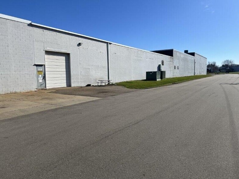 1013 Thorrez Rd, Jackson, MI 49201 Industrial For Lease