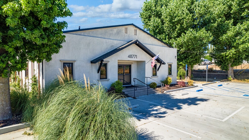 More Photos Of 48771 W Valley Blvd, Tehachapi Schools For Sale