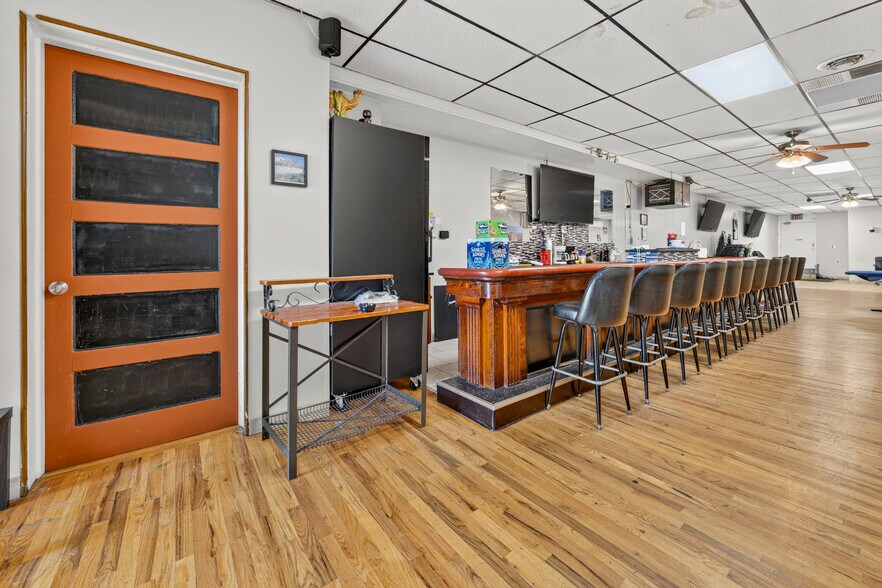 More Photos Of 521 Front St, Catasauqua Storefront Retail Residential For Sale