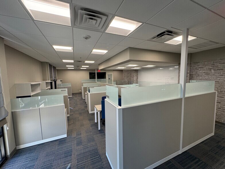 More Photos Of 1201 19th Pl, Vero Beach Office For Lease