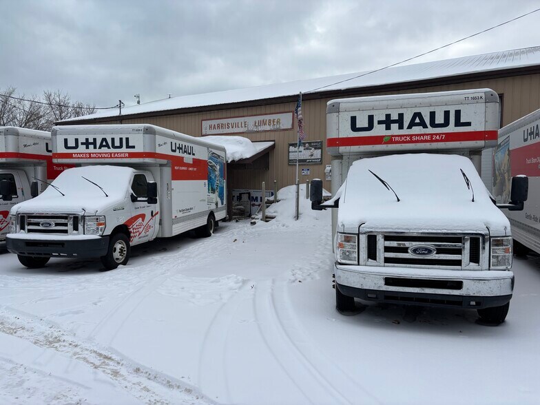 More Photos Of 117 U.S. 23 Hwy, Harrisville General Retail For Sale