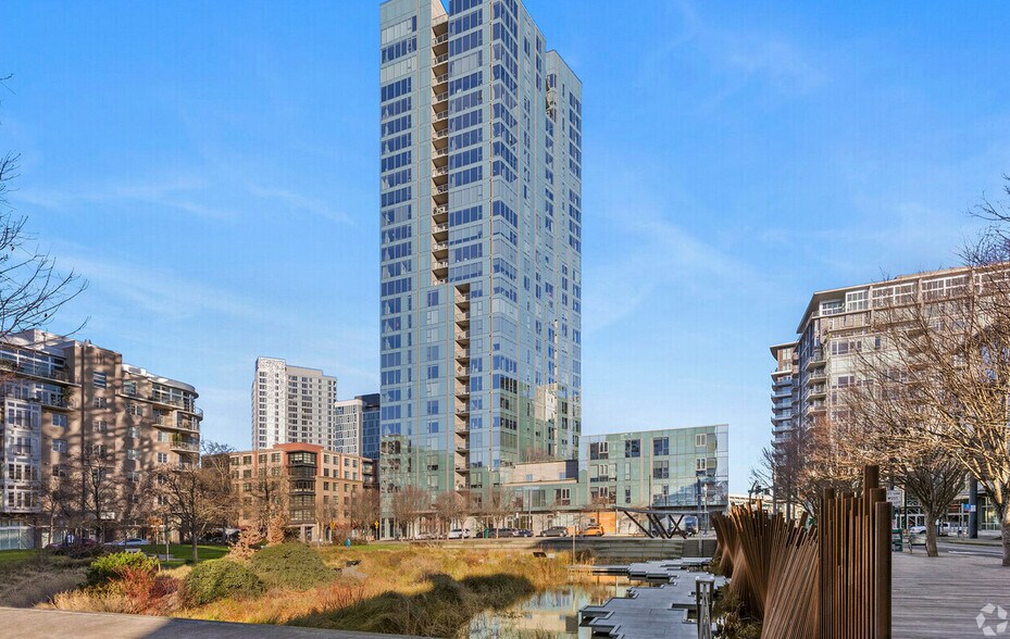 More Photos Of 1022 NW Overton St, Portland Multifamily For Sale