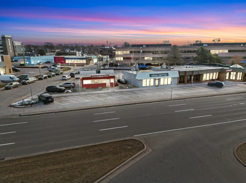 Primary Photo Of 34164-34168 Woodward Ave, Birmingham Storefront For Sale