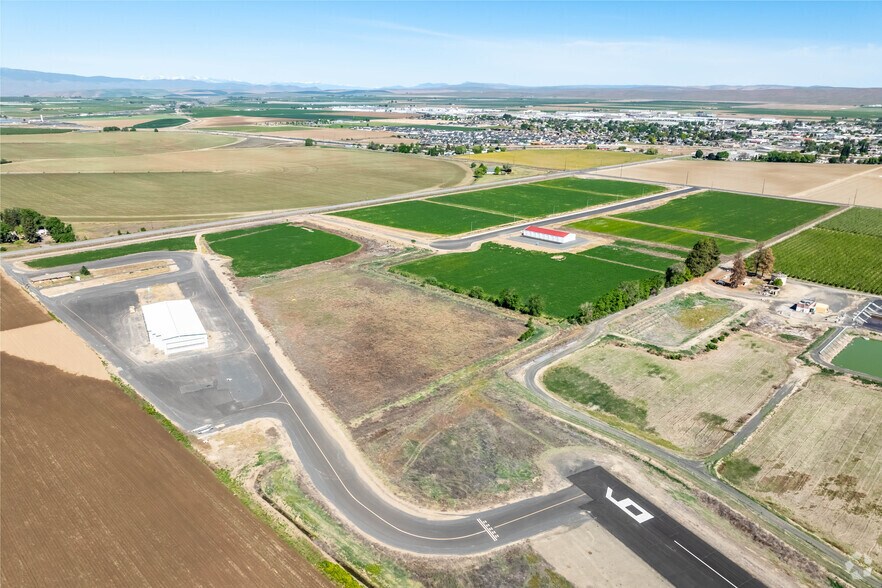 More Photos Of Highway 281 N, Quincy Land For Sale