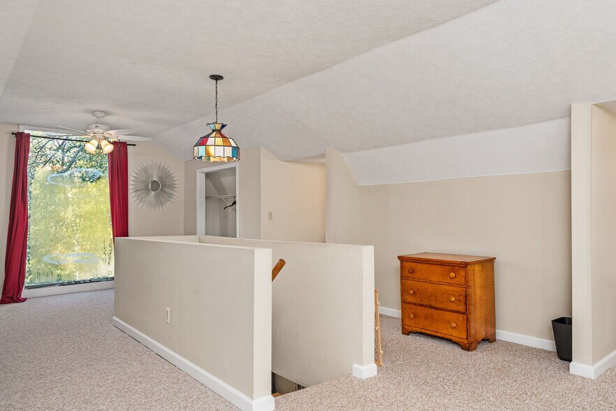 More Photos Of 279 Siever Rd, Crossville Specialty For Sale