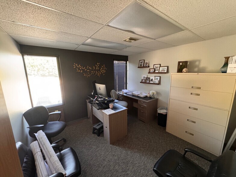 More Photos Of 13990 Olive Blvd, Chesterfield Office For Lease