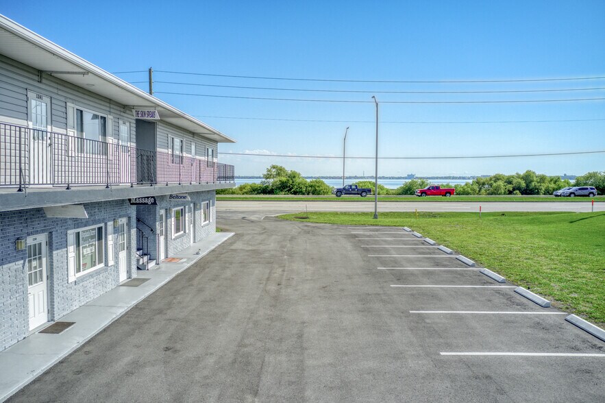 More Photos Of 1241-1253 US Highway 27 S, Sebring Medical For Lease