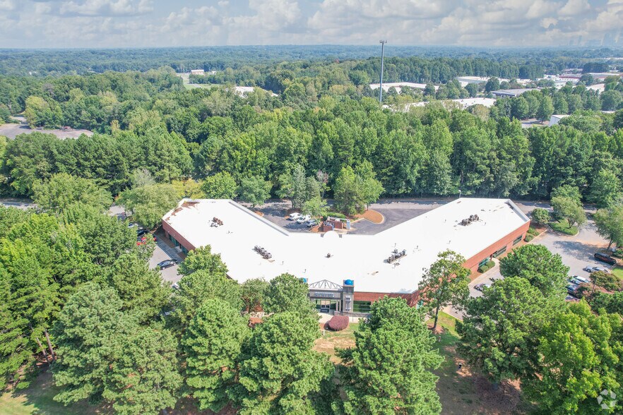 More Photos Of 1201-1221 Wood Ridge Center Dr, Charlotte Medical For Lease