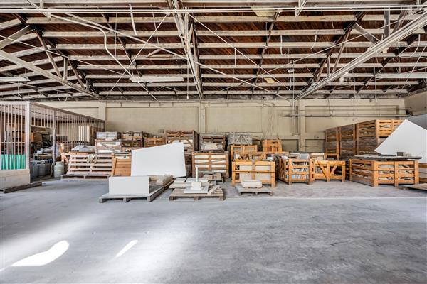 More Photos Of 22593 S Western Ave, Torrance Manufacturing For Sale