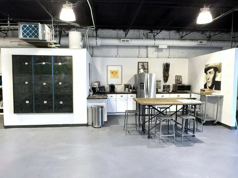 More Photos Of 511 W Clay St, Richmond Storefront For Sale