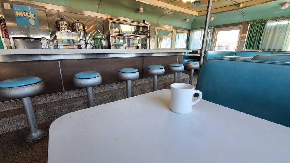 More Photos Of 9955 Warwick Blvd, Newport News Restaurant For Sale