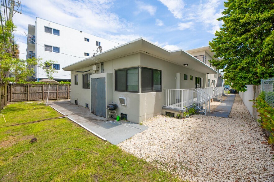 More Photos Of 1980 Biarritz Dr, Miami Beach Apartments For Sale