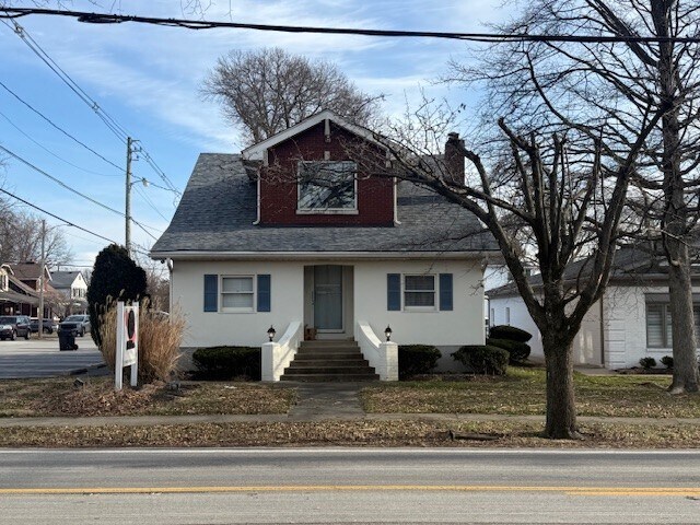 More Photos Of 217 Breckenridge Ln, Louisville Medical For Sale
