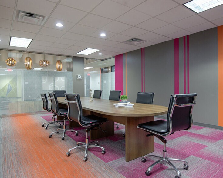 More Photos Of 4425 W Airport Fwy, Irving Coworking Space