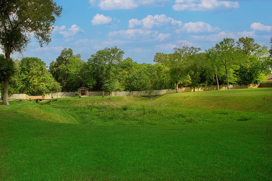 More Photos Of 23218 Aldine Westfield Rd, Spring Office For Sale