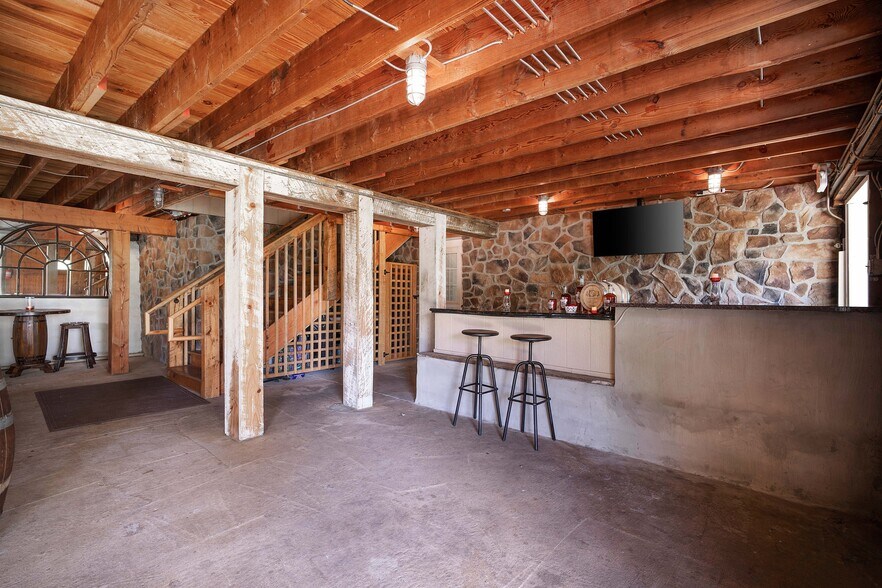 More Photos Of 1902 Jefferson Pike, Brunswick Lodge Meeting Hall For Lease