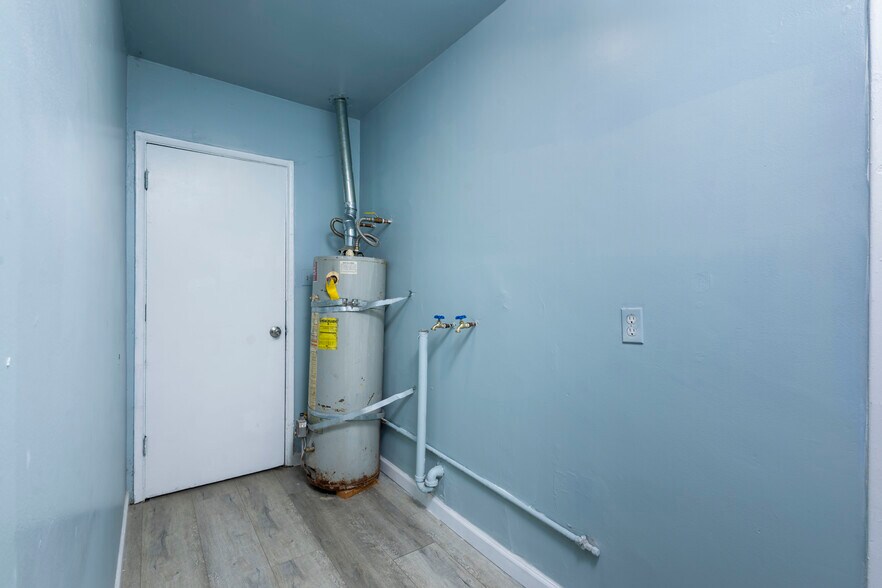 More Photos Of 1230 S Wilmington Ave, Compton Apartments For Sale