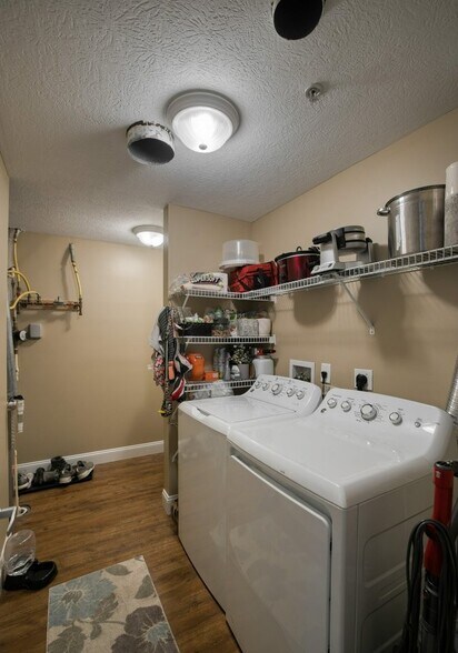 More Photos Of 1753-1791 Drayton Park Court, Columbus Multifamily For Sale