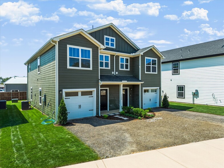 More Photos Of 1306 Country Rd, Whitesboro Apartments For Sale