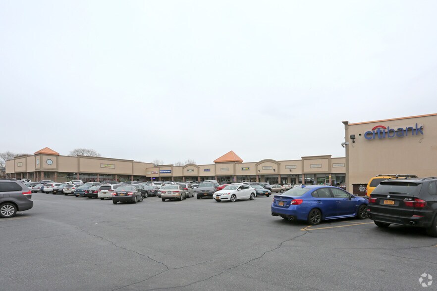 Primary Photo Of 2503-2539 Parsons Blvd, Flushing Unknown For Lease
