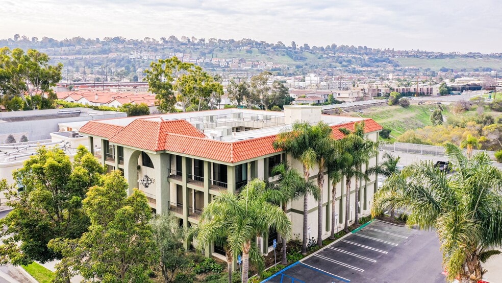 Primary Photo Of 23717 Hawthorne Blvd, Torrance Office For Lease