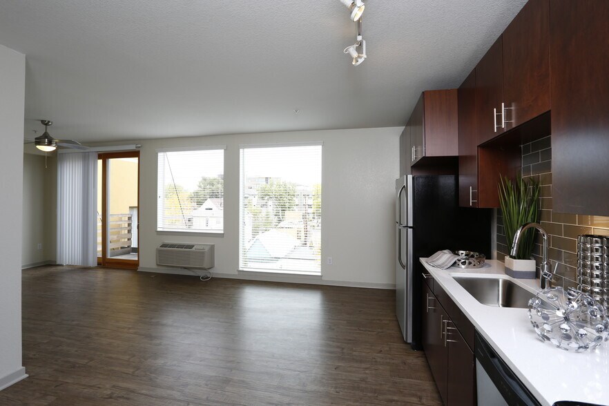 More Photos Of 2424-2434 W Caithness Pl, Denver Apartments For Lease