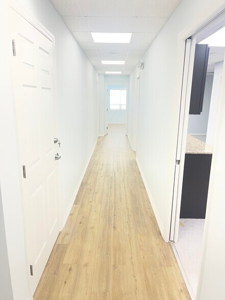 More Photos Of 12640 World Plaza Ln, Fort Myers Medical For Lease