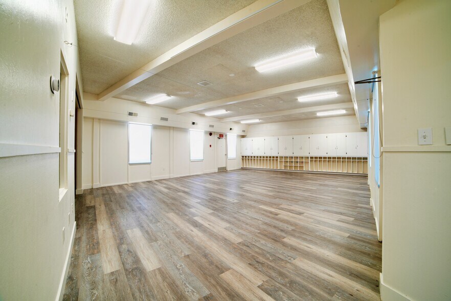 More Photos Of 500 Sands Dr, San Jose Religious Facility For Lease