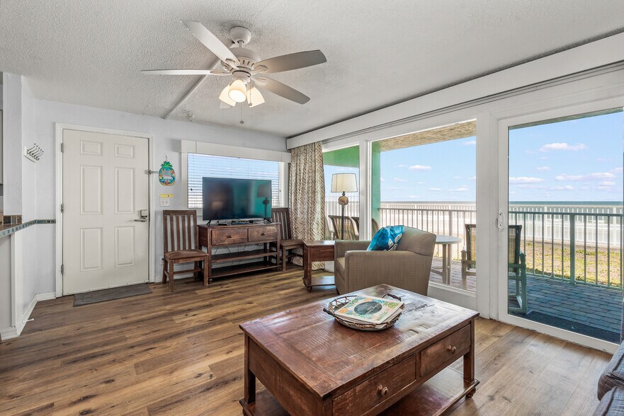 More Photos Of 3201 Hill St, New Smyrna Beach Hotel For Sale