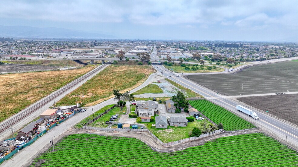More Photos Of 1200 W Market Cir, Salinas Apartments For Sale