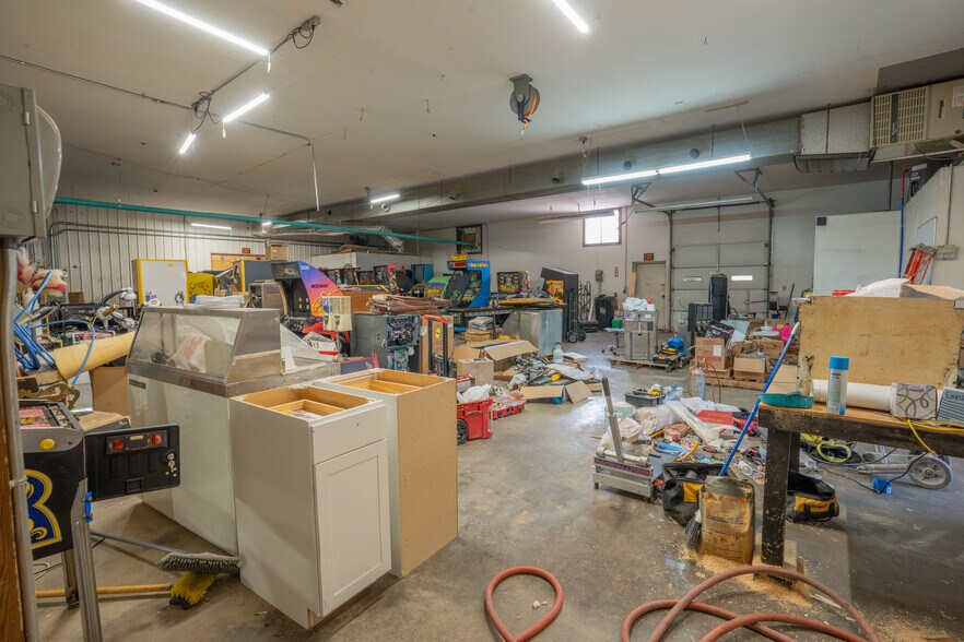 More Photos Of 207 S Railroad St, Brookston General Retail For Sale