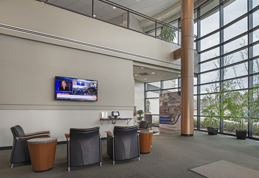 More Photos Of 2110 Executive Hills Ct, Auburn Hills Industrial For Lease