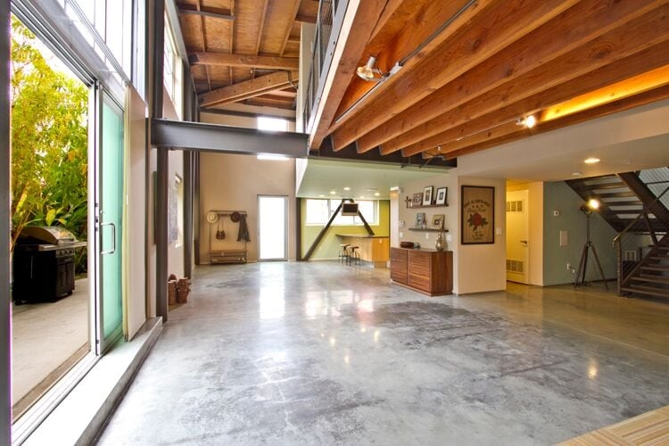 More Photos Of 2100 Abbot Kinney Blvd, Venice Office For Lease